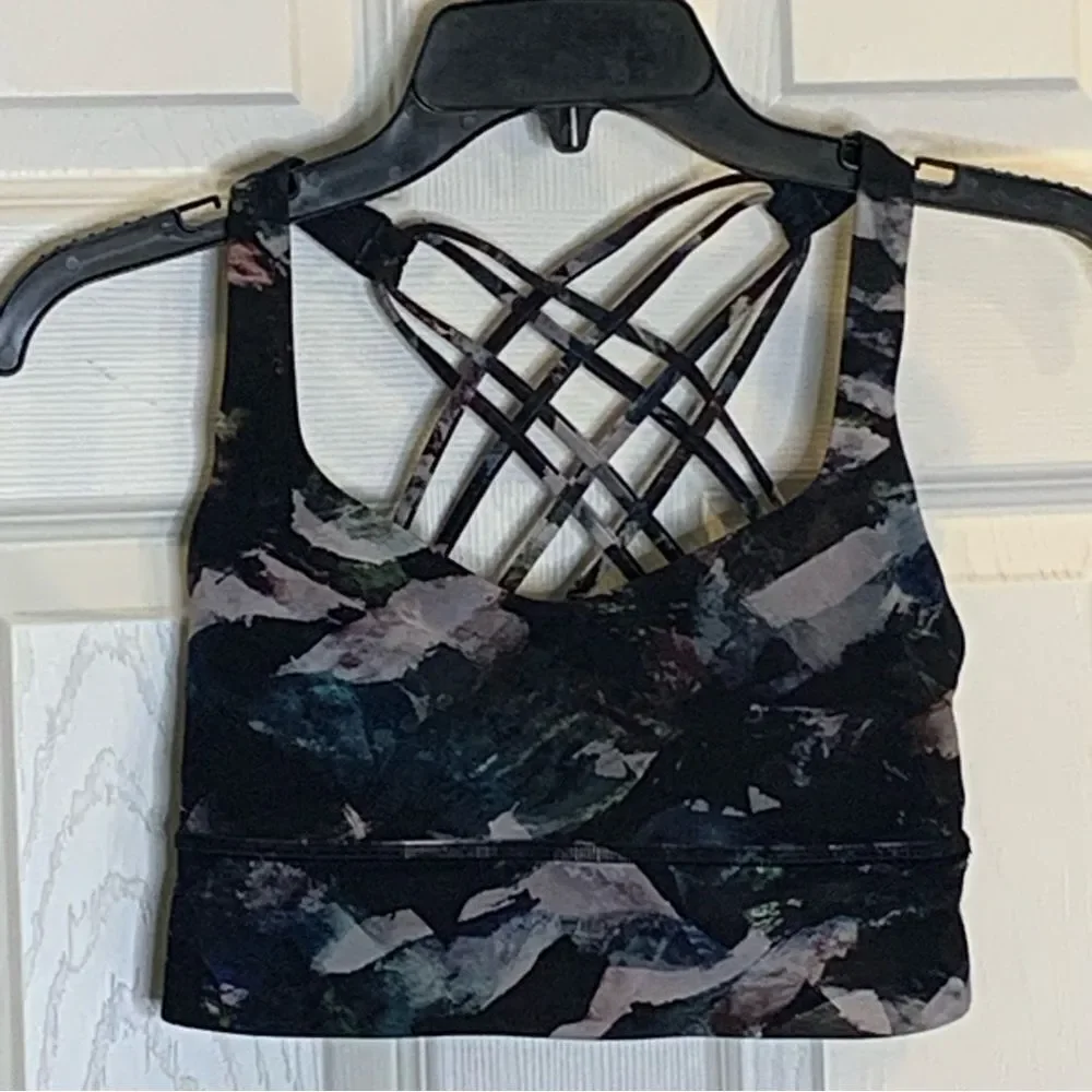 Lululemon Free to Be Bra *Wild Long Line Size 4